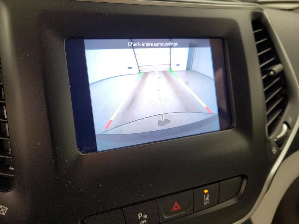 used 2020 Jeep Cherokee car, priced at $20,998