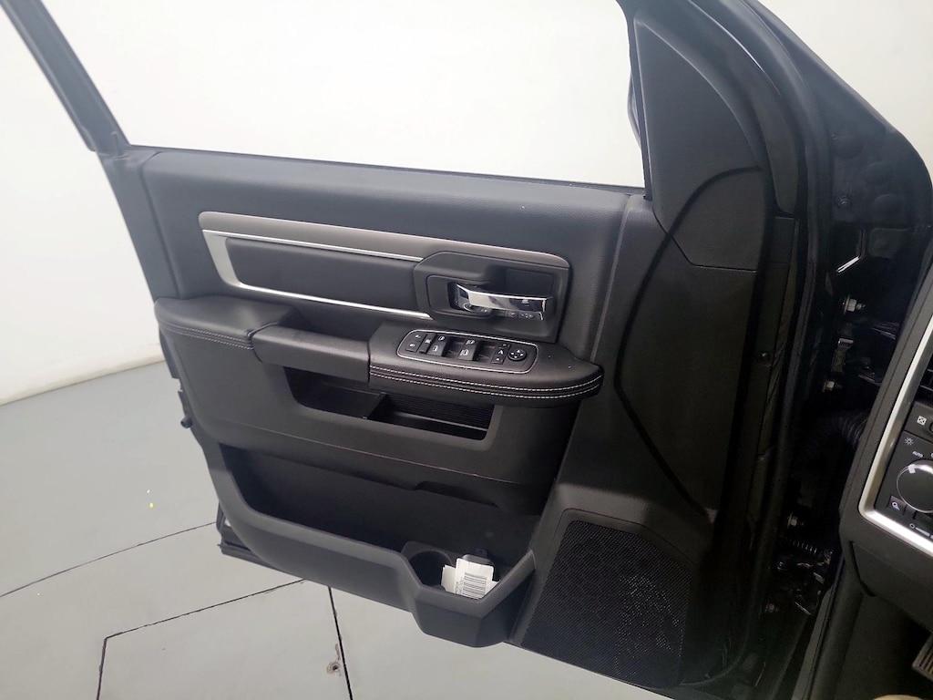 used 2022 Ram 1500 Classic car, priced at $31,998