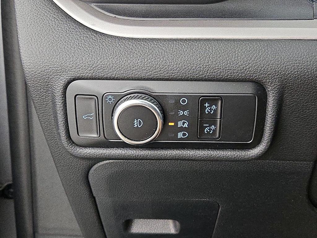 used 2023 Ford Explorer car, priced at $27,998