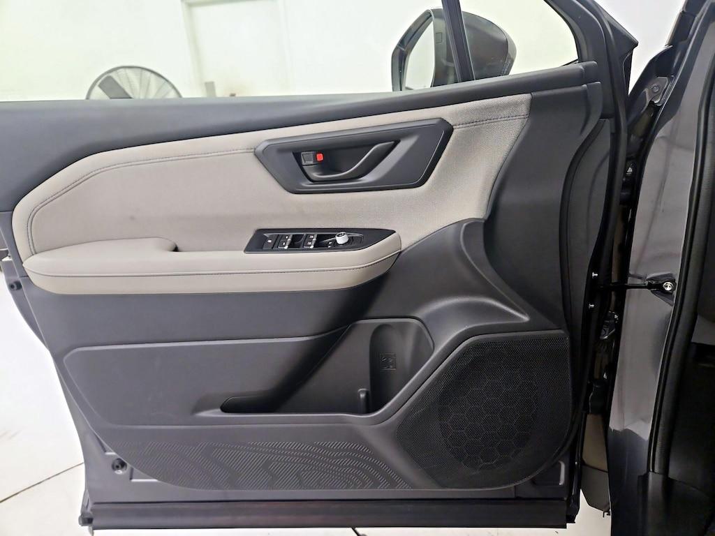 used 2025 Subaru Forester car, priced at $32,998