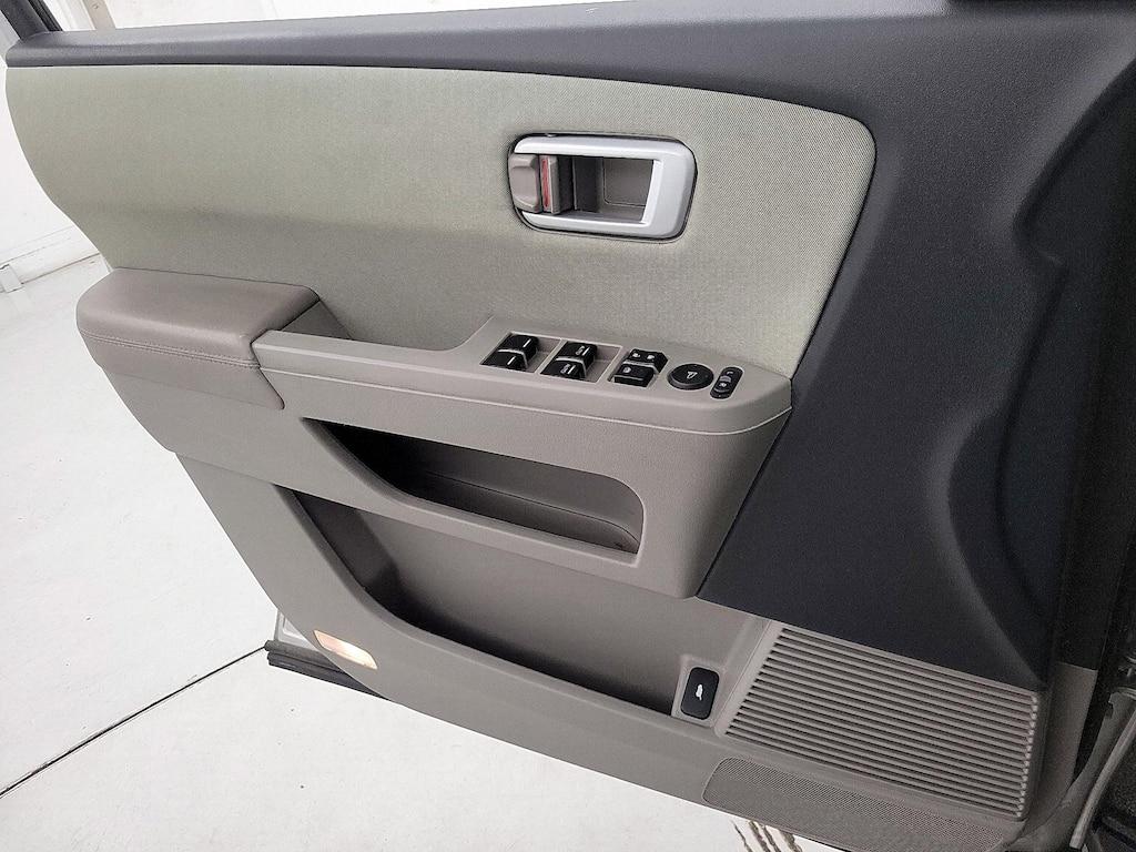 used 2015 Honda Pilot car, priced at $19,998