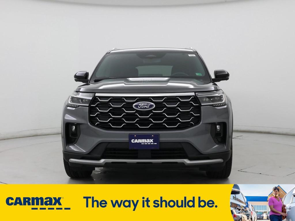 used 2025 Ford Explorer car, priced at $51,998