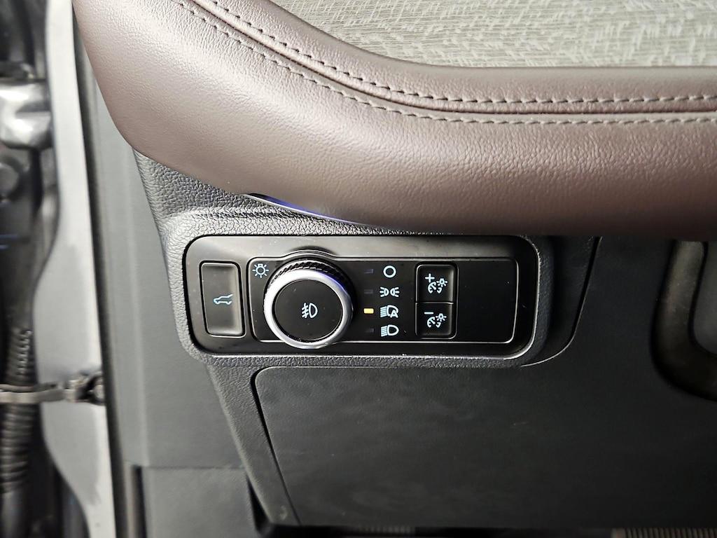 used 2025 Ford Explorer car, priced at $51,998