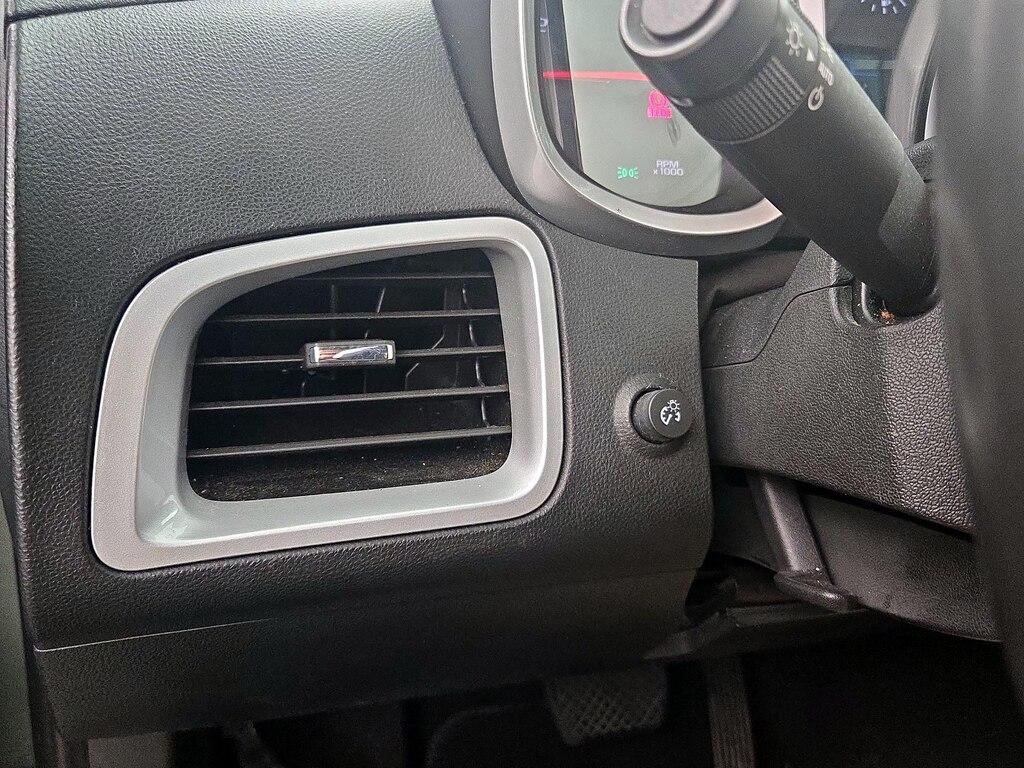 used 2015 Chevrolet Equinox car, priced at $12,998