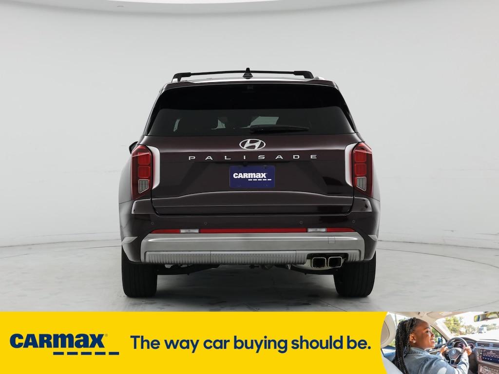 used 2024 Hyundai Palisade car, priced at $42,998