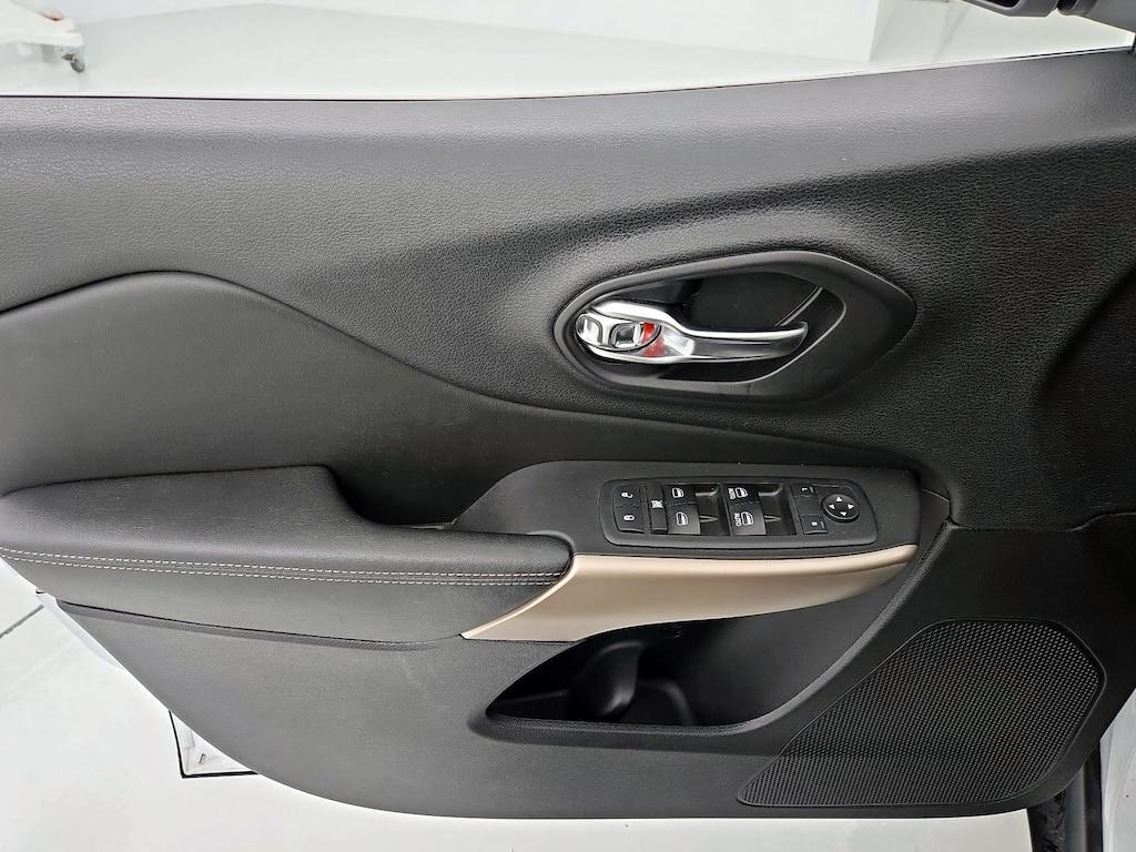 used 2018 Jeep Cherokee car, priced at $17,998