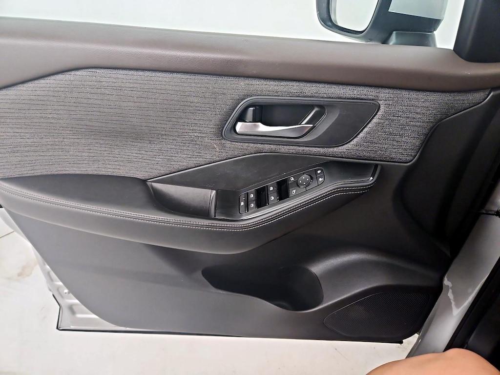 used 2023 Nissan Rogue car, priced at $21,998