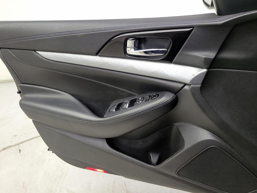 used 2016 Nissan Maxima car, priced at $15,998