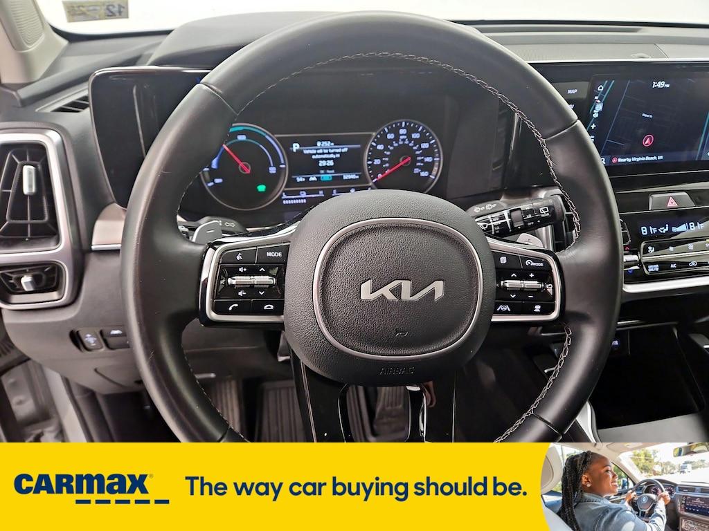 used 2022 Kia Sorento Hybrid car, priced at $29,998
