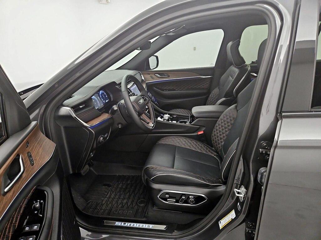 used 2024 Jeep Grand Cherokee L car, priced at $55,998