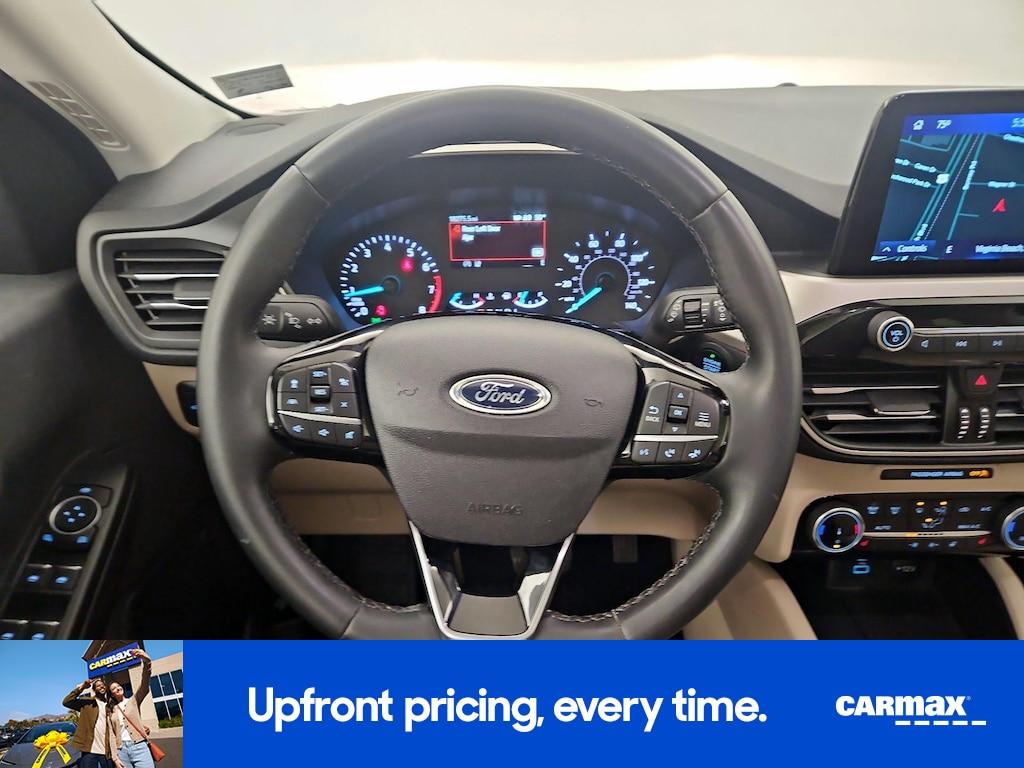 used 2022 Ford Escape car, priced at $22,998