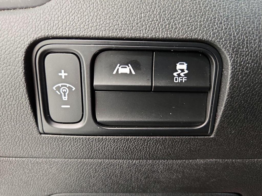 used 2022 Kia Sorento car, priced at $25,998