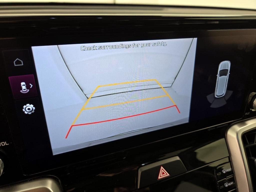 used 2022 Kia Sorento car, priced at $25,998