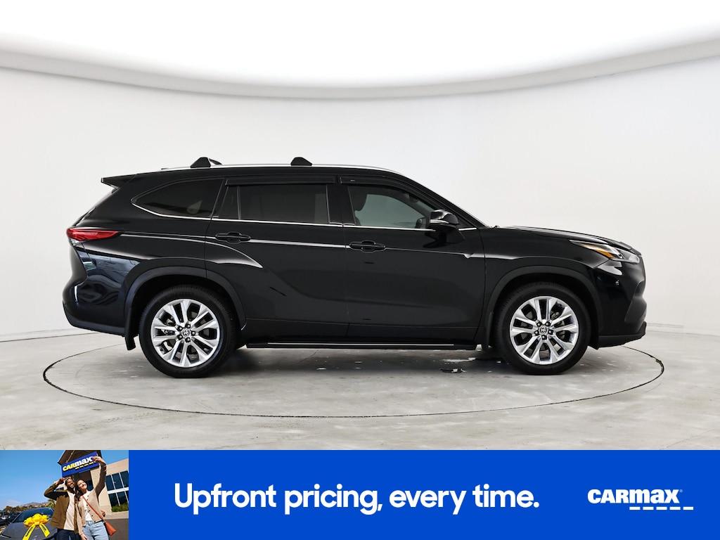 used 2023 Toyota Highlander car, priced at $36,998