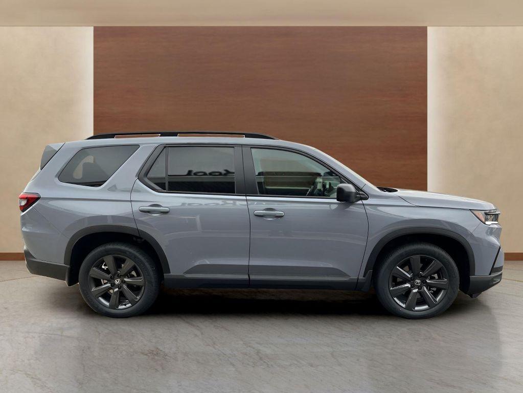 new 2025 Honda Pilot car, priced at $44,250