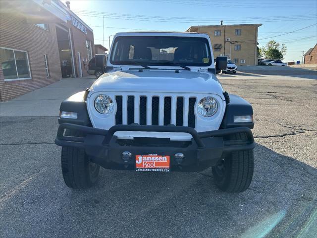 used 2018 Jeep Wrangler Unlimited car, priced at $26,400