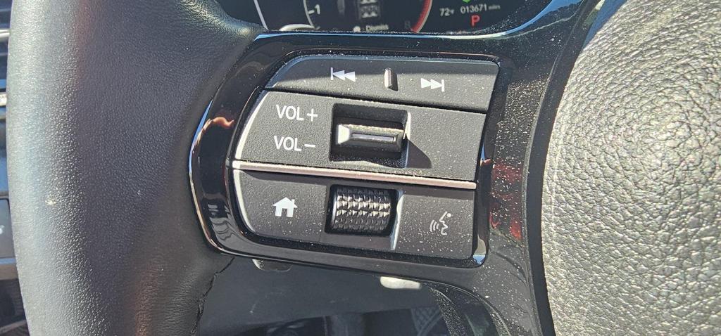 used 2025 Honda Pilot car, priced at $45,800