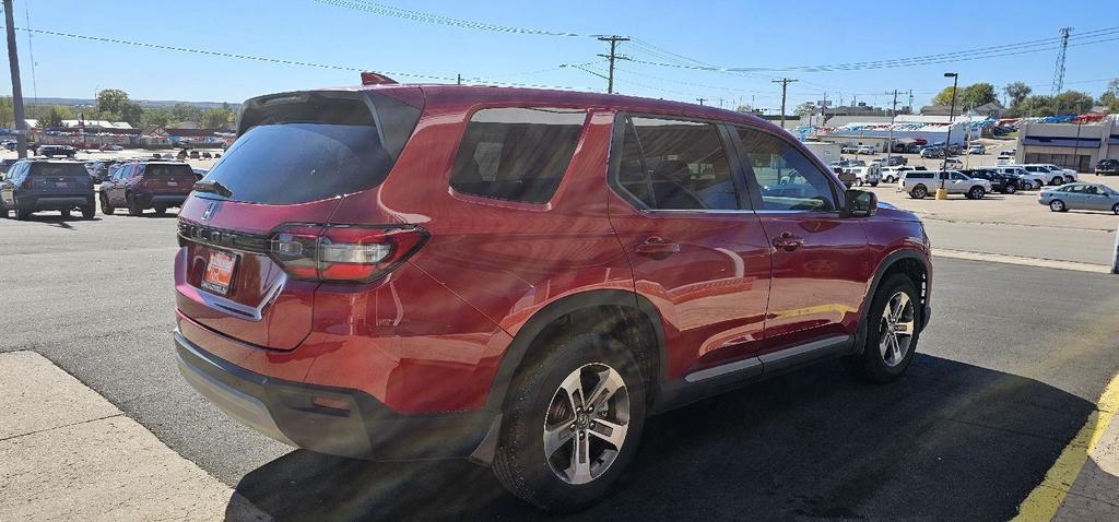 used 2025 Honda Pilot car, priced at $45,800