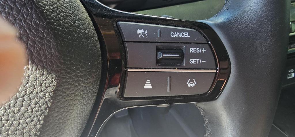 used 2025 Honda Pilot car, priced at $45,800