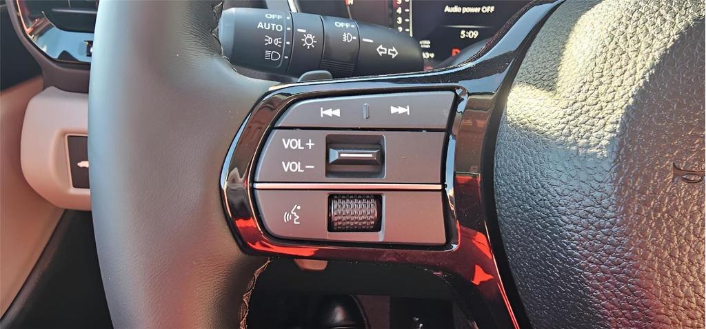 used 2025 Honda Pilot car, priced at $51,800