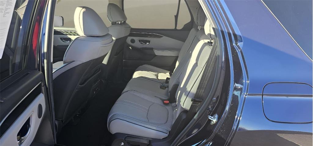 used 2025 Honda Pilot car, priced at $51,800