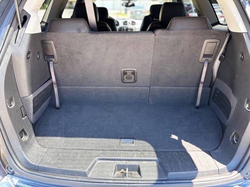 used 2015 Buick Enclave car, priced at $6,999