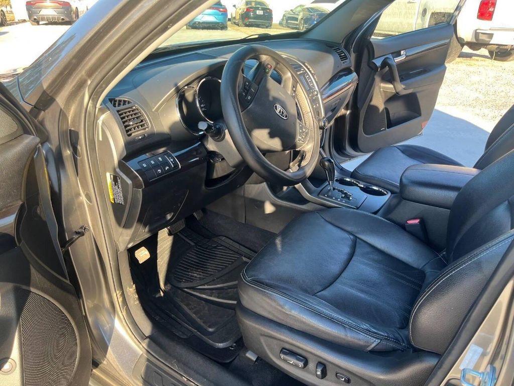 used 2013 Kia Sorento car, priced at $2,999