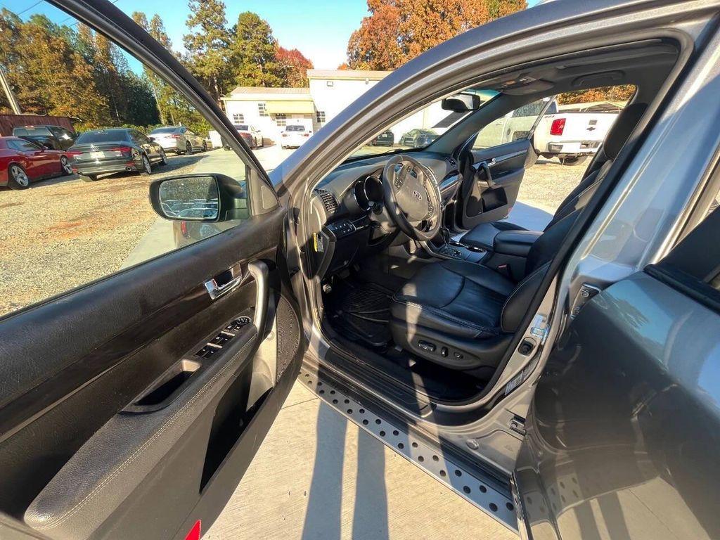 used 2013 Kia Sorento car, priced at $2,999