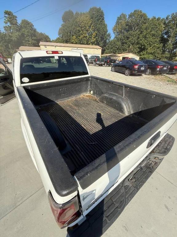used 2007 GMC Sierra 2500 car, priced at $9,500