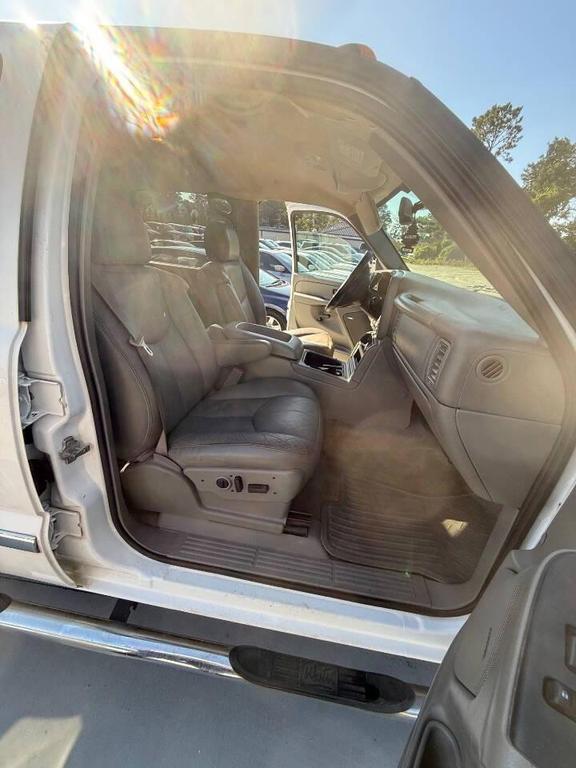 used 2007 GMC Sierra 2500 car, priced at $9,500