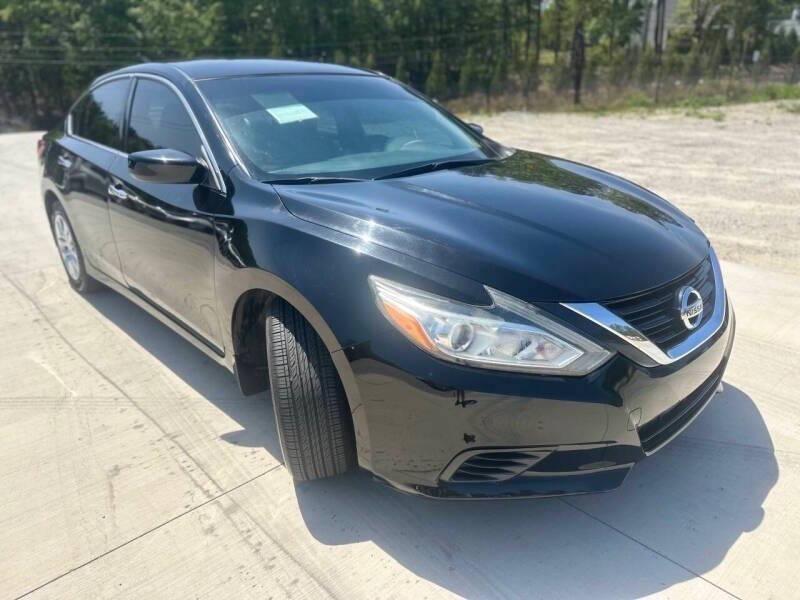 used 2017 Nissan Altima car, priced at $5,999