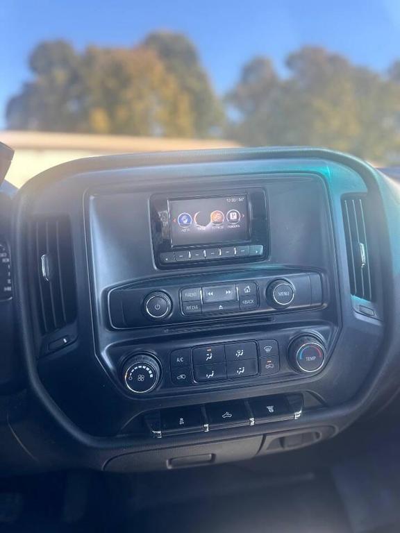 used 2015 GMC Sierra 2500 car, priced at $19,995