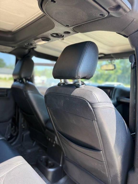 used 2016 Jeep Wrangler Unlimited car, priced at $13,500