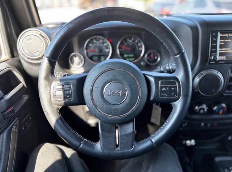 used 2016 Jeep Wrangler Unlimited car, priced at $18,999