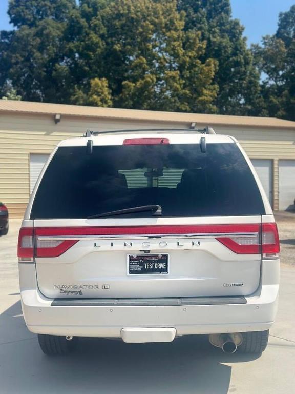 used 2015 Lincoln Navigator car, priced at $8,999