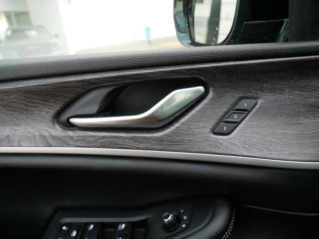 used 2022 Jeep Grand Cherokee car, priced at $30,890