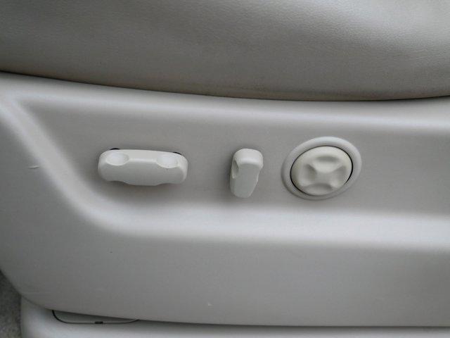 used 2012 GMC Yukon car, priced at $10,490