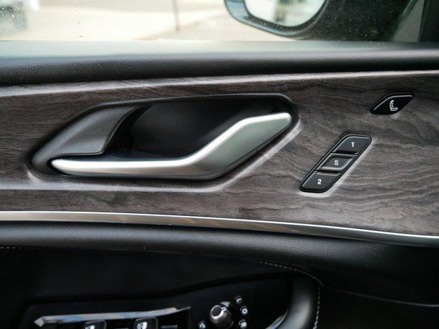 used 2022 Jeep Grand Cherokee car, priced at $38,390
