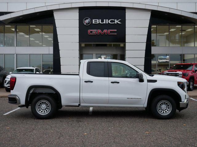 new 2025 GMC Sierra 1500 car, priced at $47,270