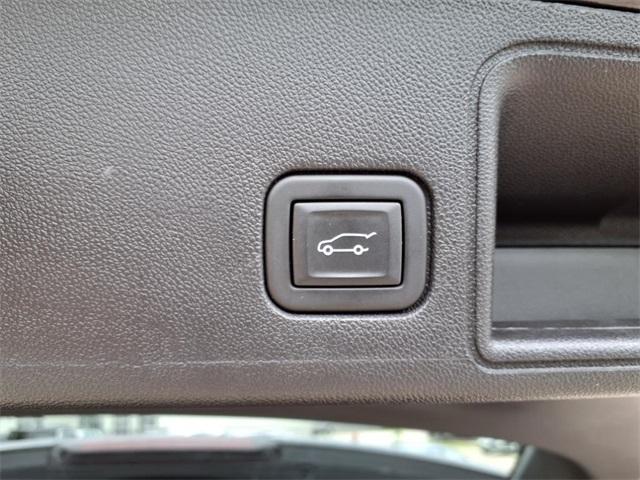 used 2024 GMC Terrain car, priced at $27,046