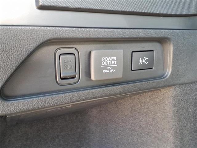 used 2025 Acura MDX car, priced at $53,545