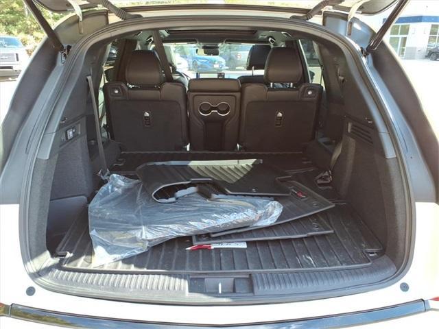 used 2025 Acura MDX car, priced at $53,545