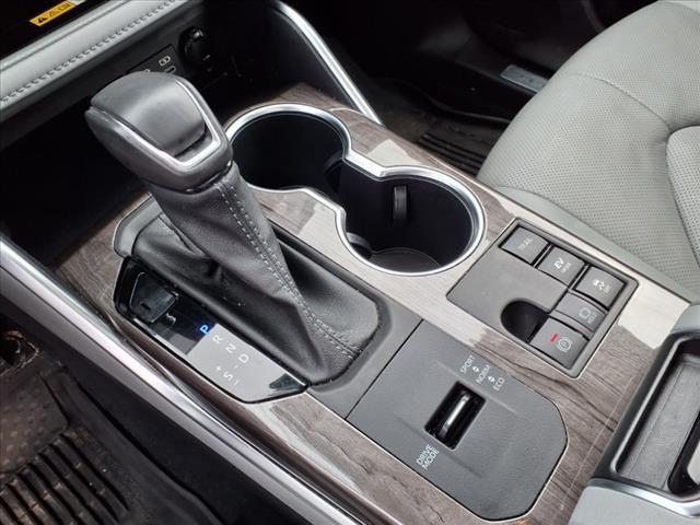 used 2023 Toyota Highlander Hybrid car, priced at $43,625