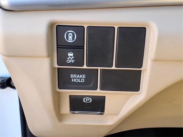 used 2023 Acura RDX car, priced at $36,190