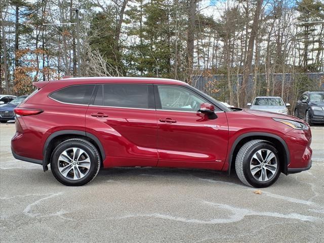 used 2021 Toyota Highlander Hybrid car, priced at $28,791