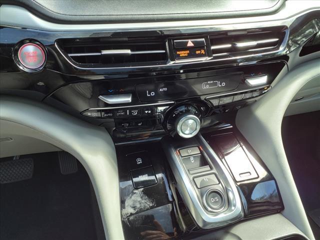 used 2022 Acura MDX car, priced at $40,393