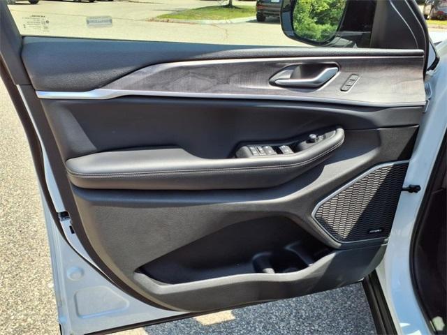 used 2023 Jeep Grand Cherokee 4xe car, priced at $34,012