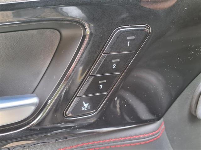 used 2025 Acura MDX car, priced at $51,589