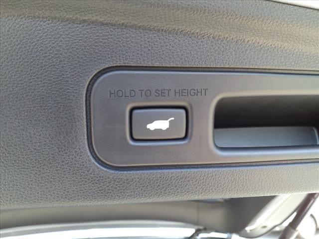 new 2025 Acura MDX car, priced at $57,133