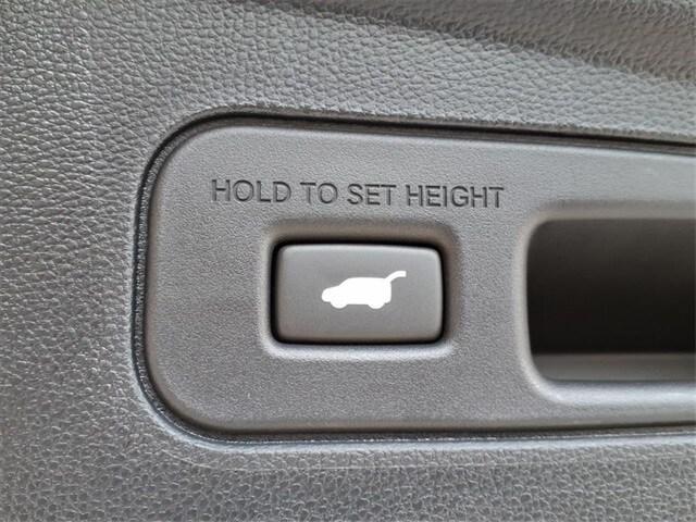 new 2026 Acura MDX car, priced at $70,850